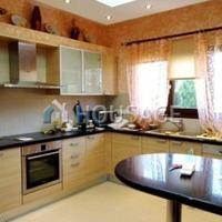 House in Republic of Cyprus, Lemesou, 250 sq.m.