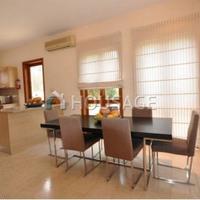 Villa in Republic of Cyprus, Eparchia Pafou, Nicosia, 210 sq.m.