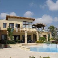 House in Republic of Cyprus, Lemesou, 680 sq.m.