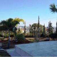 House in Republic of Cyprus, Eparchia Larnakas, Larnaca, 420 sq.m.
