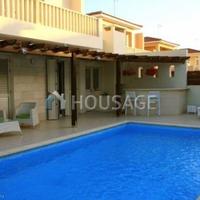 House in Republic of Cyprus, Eparchia Larnakas, Larnaca, 198 sq.m.