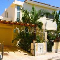 House in Republic of Cyprus, Eparchia Larnakas, Larnaca, 198 sq.m.