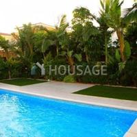 House in Republic of Cyprus, Eparchia Larnakas, Larnaca, 198 sq.m.