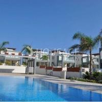 Apartment in Republic of Cyprus, Eparchia Larnakas, Larnaca, 98 sq.m.
