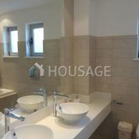 Villa in Republic of Cyprus, Eparchia Pafou, Nicosia, 300 sq.m.