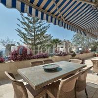 Flat in Republic of Cyprus, Lemesou, 220 sq.m.