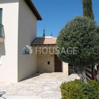 Apartment in Republic of Cyprus, Eparchia Pafou, 140 sq.m.