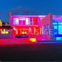 Villa in Republic of Cyprus, Eparchia Pafou, Nicosia, 390 sq.m.