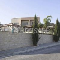 Villa in Republic of Cyprus, Lemesou, 520 sq.m.
