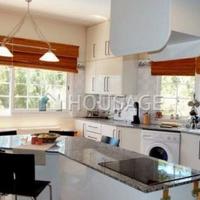 Villa in Republic of Cyprus, Eparchia Pafou, Nicosia, 300 sq.m.