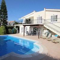 Villa in Republic of Cyprus, Eparchia Pafou, Nicosia, 223 sq.m.