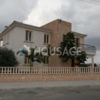 Villa in Republic of Cyprus, Eparchia Pafou, Nicosia, 450 sq.m.