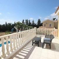 Villa in Republic of Cyprus, Eparchia Pafou, Nicosia, 137 sq.m.