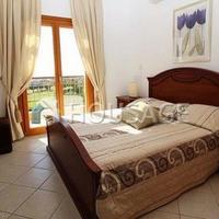 Villa in Republic of Cyprus, Eparchia Pafou, Nicosia, 400 sq.m.