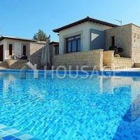 Villa in Republic of Cyprus, Eparchia Pafou, Nicosia, 400 sq.m.