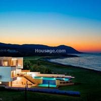 Villa in Republic of Cyprus, Eparchia Pafou, Nicosia, 419 sq.m.