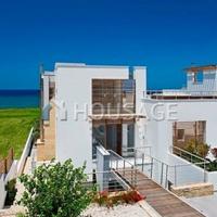 Villa in Republic of Cyprus, Eparchia Pafou, Nicosia, 360 sq.m.