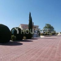 Villa in Republic of Cyprus, Eparchia Pafou, Nicosia, 600 sq.m.