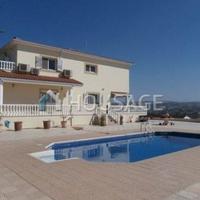 Villa in Republic of Cyprus, Eparchia Pafou, Nicosia, 600 sq.m.