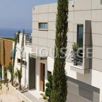 Villa in Republic of Cyprus, Eparchia Pafou, Nicosia, 490 sq.m.