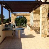 Villa in Republic of Cyprus, Eparchia Pafou, Nicosia, 230 sq.m.