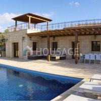 Villa in Republic of Cyprus, Eparchia Pafou, Nicosia, 220 sq.m.