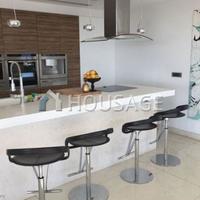 Flat in Republic of Cyprus, Lemesou, 165 sq.m.