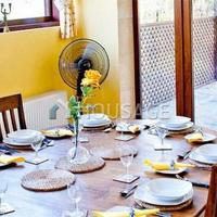 Villa in Republic of Cyprus, Eparchia Pafou, Nicosia, 330 sq.m.