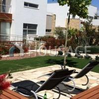 Villa in Republic of Cyprus, Eparchia Pafou, Nicosia, 425 sq.m.