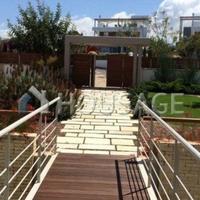 Villa in Republic of Cyprus, Eparchia Pafou, Nicosia, 425 sq.m.