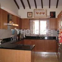 Villa in Republic of Cyprus, Eparchia Pafou, Nicosia, 450 sq.m.