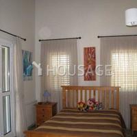 Villa in Republic of Cyprus, Eparchia Pafou, Nicosia, 450 sq.m.