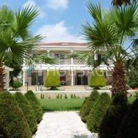 Villa in Republic of Cyprus, Eparchia Pafou, Nicosia, 677 sq.m.