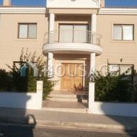 Villa in Republic of Cyprus, Eparchia Pafou, Nicosia, 490 sq.m.