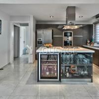 Flat in Republic of Cyprus, Lemesou, 120 sq.m.