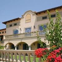 Flat in Republic of Cyprus, Lemesou, 118 sq.m.