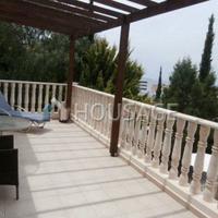 Villa in Republic of Cyprus, Eparchia Pafou, Nicosia, 175 sq.m.