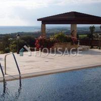 House in Republic of Cyprus, Eparchia Pafou, Nicosia, 550 sq.m.