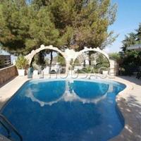 Villa in Republic of Cyprus, Eparchia Pafou, Nicosia, 350 sq.m.