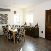 Дом на Кипре, Фамагуста, 240 кв.м.