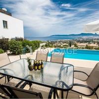 House in Republic of Cyprus, Eparchia Pafou, Nicosia, 127 sq.m.