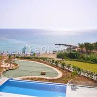 Дом на Кипре, Фамагуста, 528 кв.м.