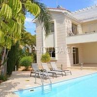 Дом на Кипре, Фамагуста, 261 кв.м.