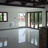 House in Republic of Cyprus, Lemesou, 550 sq.m.