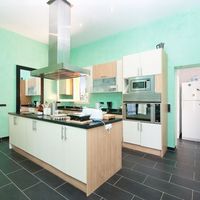 Villa in Spain, Balearic Islands, Palma, 570 sq.m.