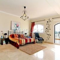 Villa in Spain, Andalucia, 830 sq.m.