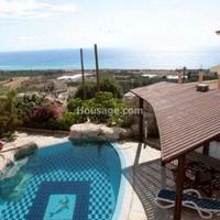 Villa in Republic of Cyprus, Eparchia Pafou, Nicosia, 395 sq.m.