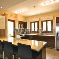 Villa in Republic of Cyprus, Eparchia Pafou, Nicosia, 310 sq.m.