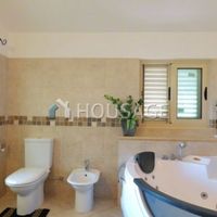 Villa in Republic of Cyprus, Eparchia Pafou, 300 sq.m.