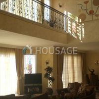 Villa in Spain, Canary Islands, Santa Cruz de Tenerife, 868 sq.m.